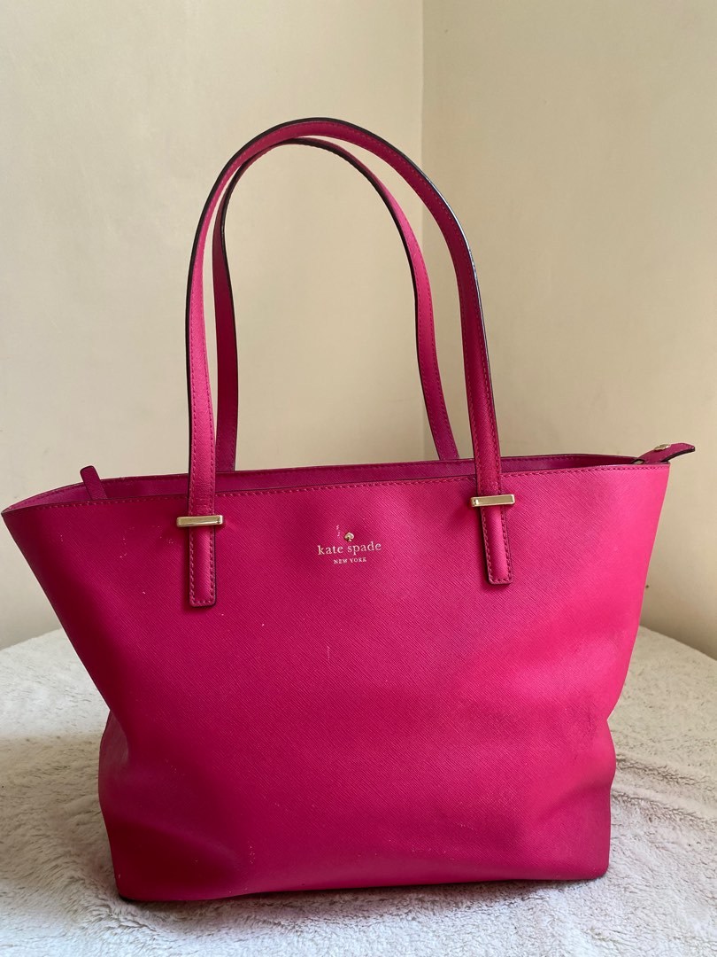 Original Kate Spade Tote Bag, Luxury, Bags & Wallets on Carousell