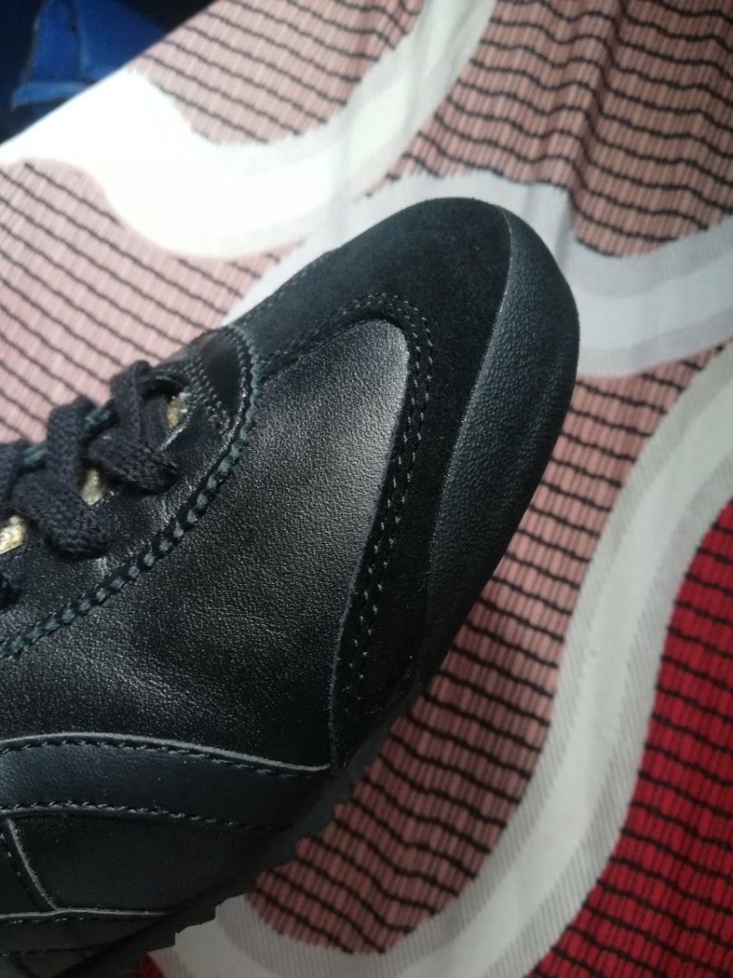 onitsuka tiger black gold fusion