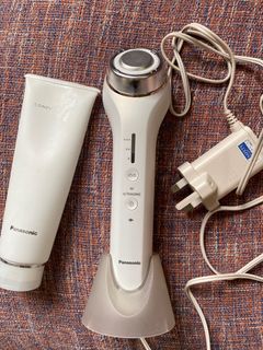 （分類：）位於 。 由 samilee_t 提交（商品編號 1214204429，圖片 1）。簡介： 。