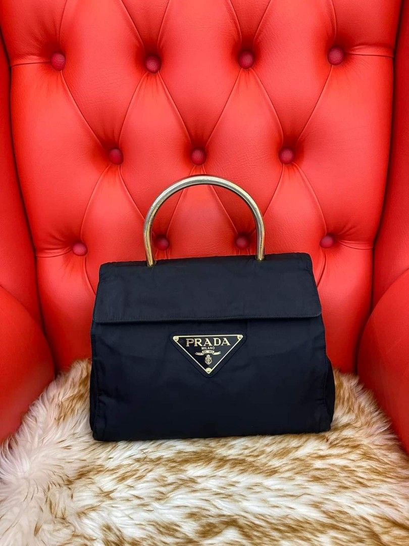 Prada kelly bag new arrivals