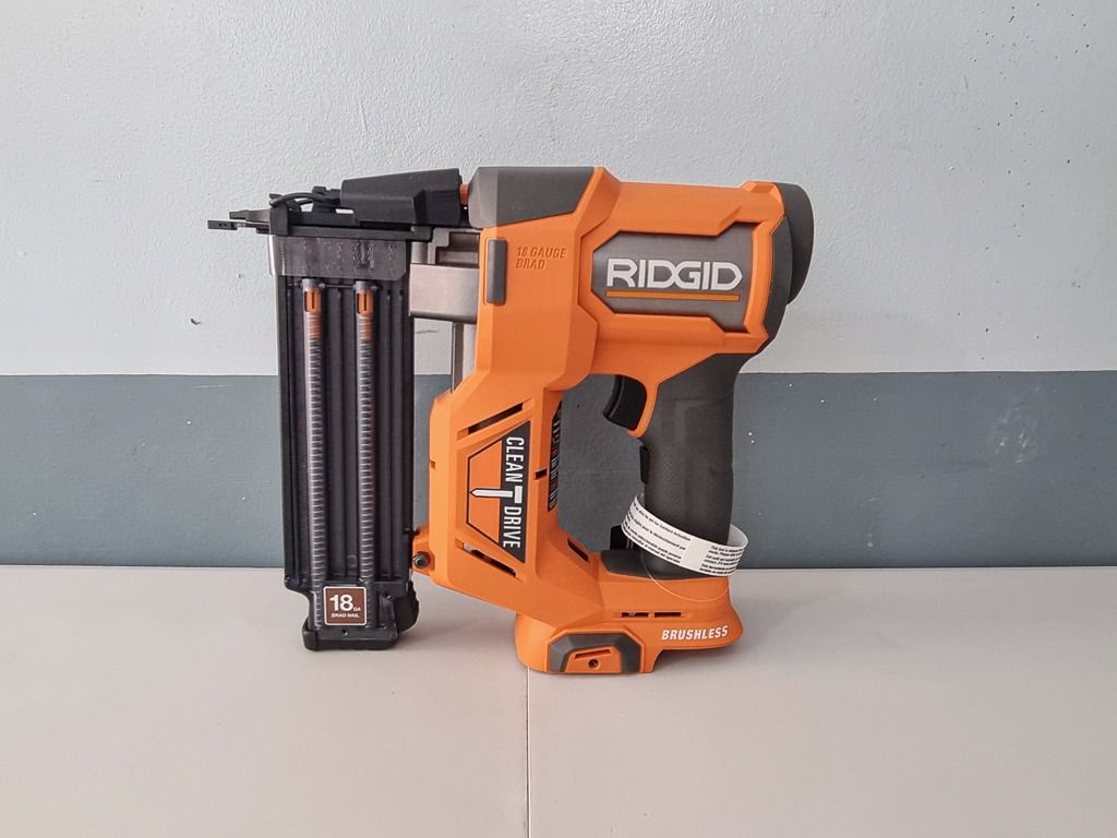 Ridgid R09891 Brushless 18G Brad Nailer Unit only, Commercial ...