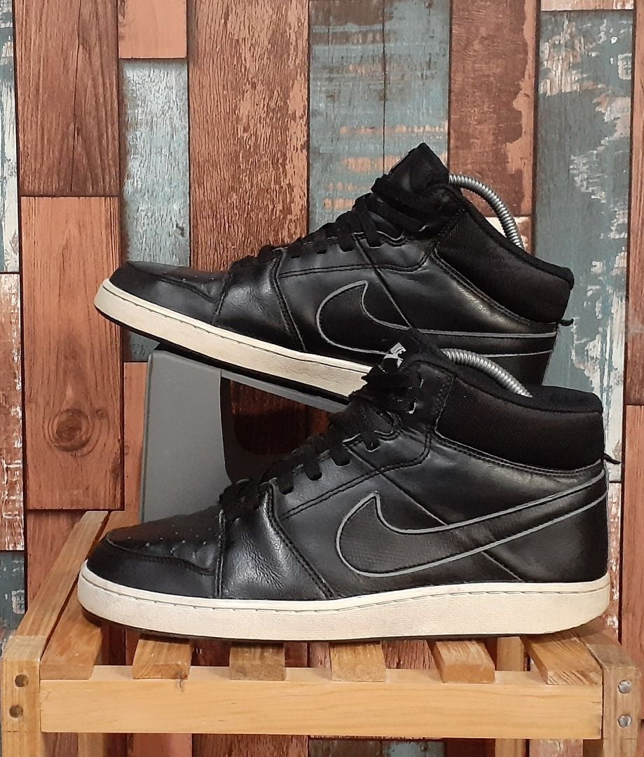 Nike backboard 2 mid online