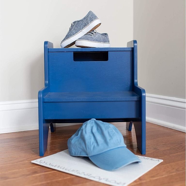 sg stock Wildkin USA Kids Wooden Two Step Stool for Kids and