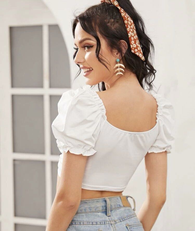 Shein Crop Top (Category: Others Tops) located in Antipolo. Submitted by random.findss (Listing ID 1214287564, Image 2). Description: - used once - xs so cutee.