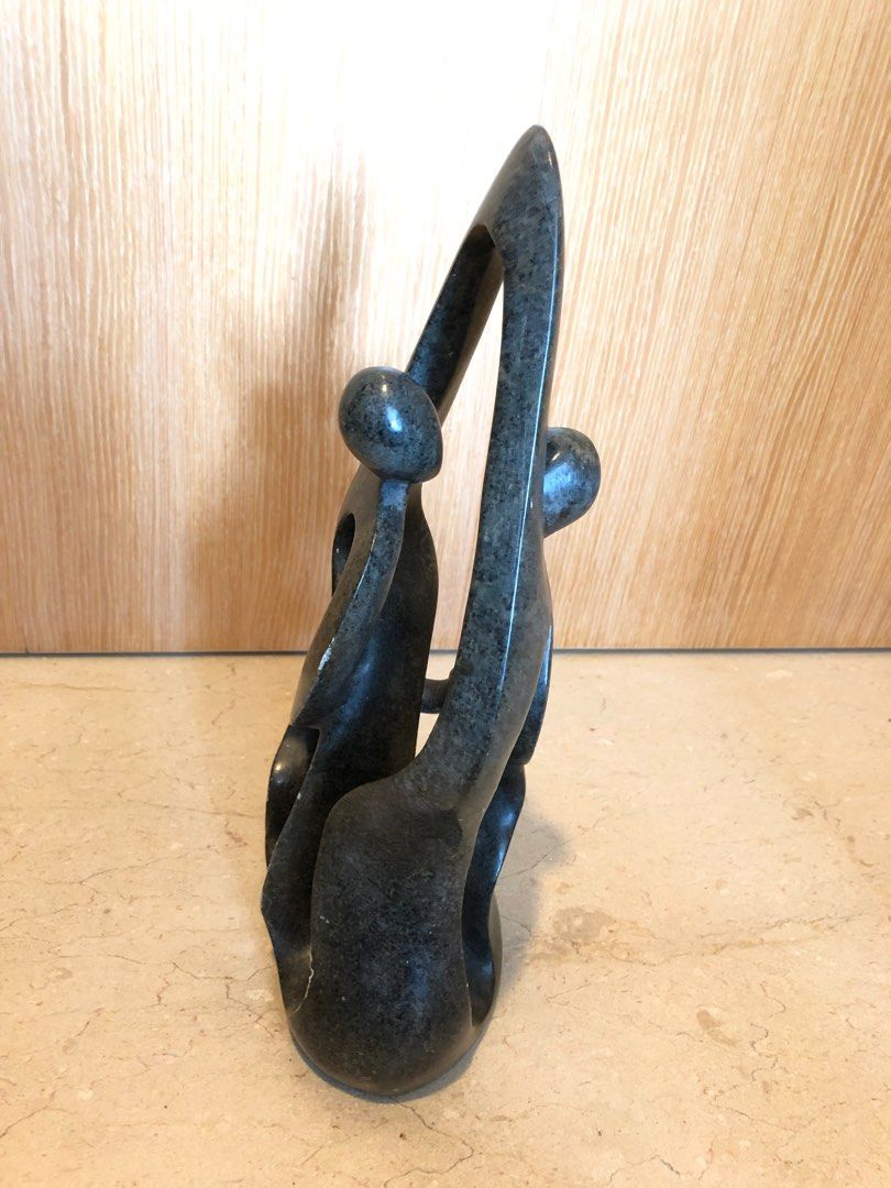 Solid Rock Statue Family of 3, Hobbies & Toys, Memorabilia