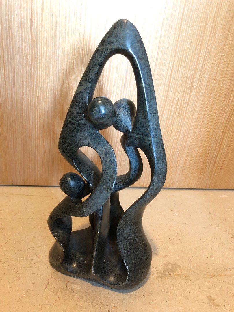 Solid Rock Statue Family of 3, Hobbies & Toys, Memorabilia