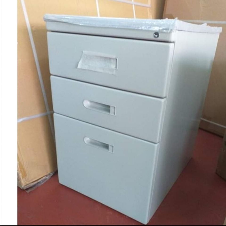STEEL MOBILE PEDESTAL DRAWER , BRAND NEW, Furniture & Home Living