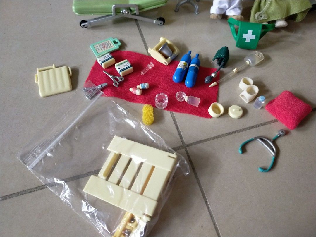 Sylvanian families ambulance, Hobbies Toys, Toys Games on