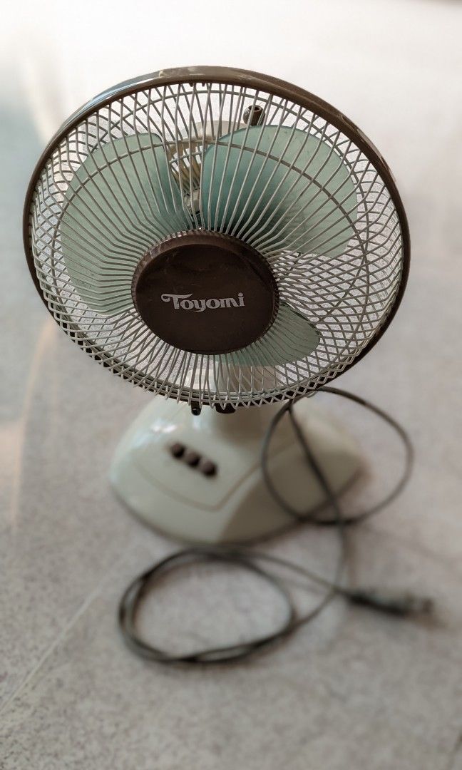 9 inch desk fan deals