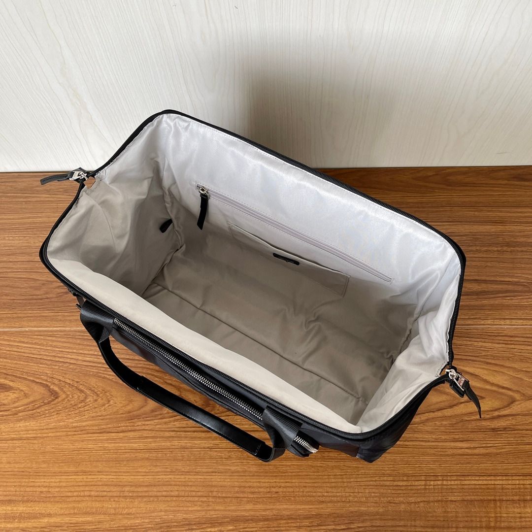 Colina duffel best sale