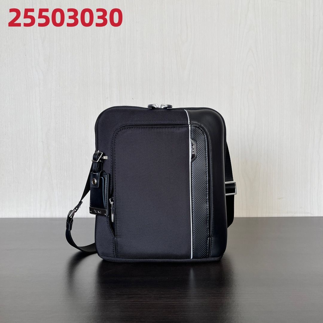 Tumi martin sling store