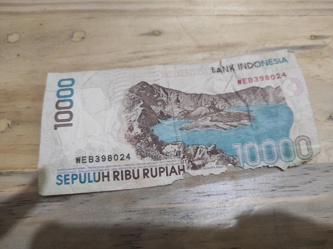 Uang Kertas 10 000 Rupiah Tjut Njak Dhien Uang Kuno Kertas Tjut