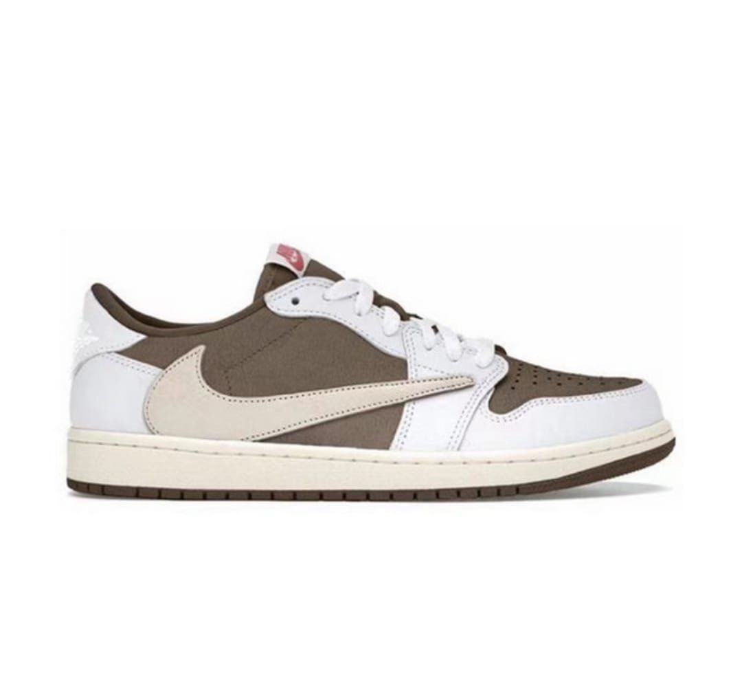 US10]Travis Scott x Nike Air Jordan 1 Low OG, Men's Fashion, Footwear,  Sneakers on Carousell