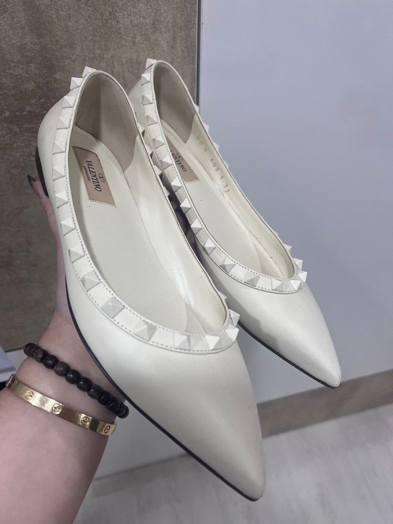 Valentine all white flats