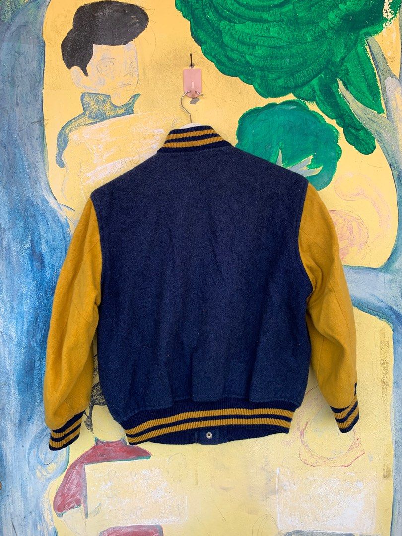 varsity jacket, Men's Fashion, Coats, Jackets and Outerwear on Carousell