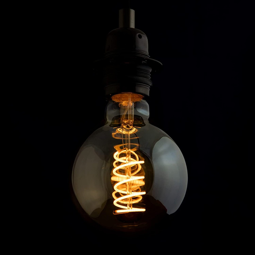 TIANFAN Ampoules LED Vintage 4W Diammable 2000Kelvin Super Warm Big Globe LED Ampoule 220/240V Edison Vis E27 Douille Spéciale Ampoule Décorative G125 (Fumée