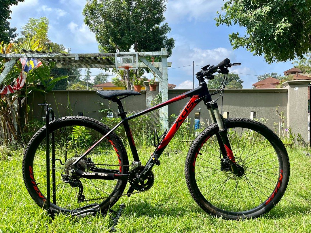 XDS KILLER 800 MOUNTAIN BIKE SIZE 17 27.5 ERS Sports Equipment
