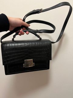 （分類：）位於 。 由 hellololooooo 提交（商品編號 1214296058，圖片 1）。簡介： 。