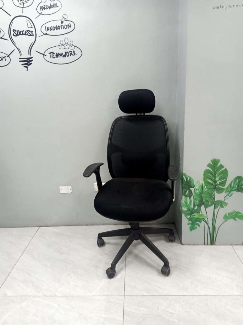 2nd Hand Office Chair, Furniture & Home Living, Office Furniture