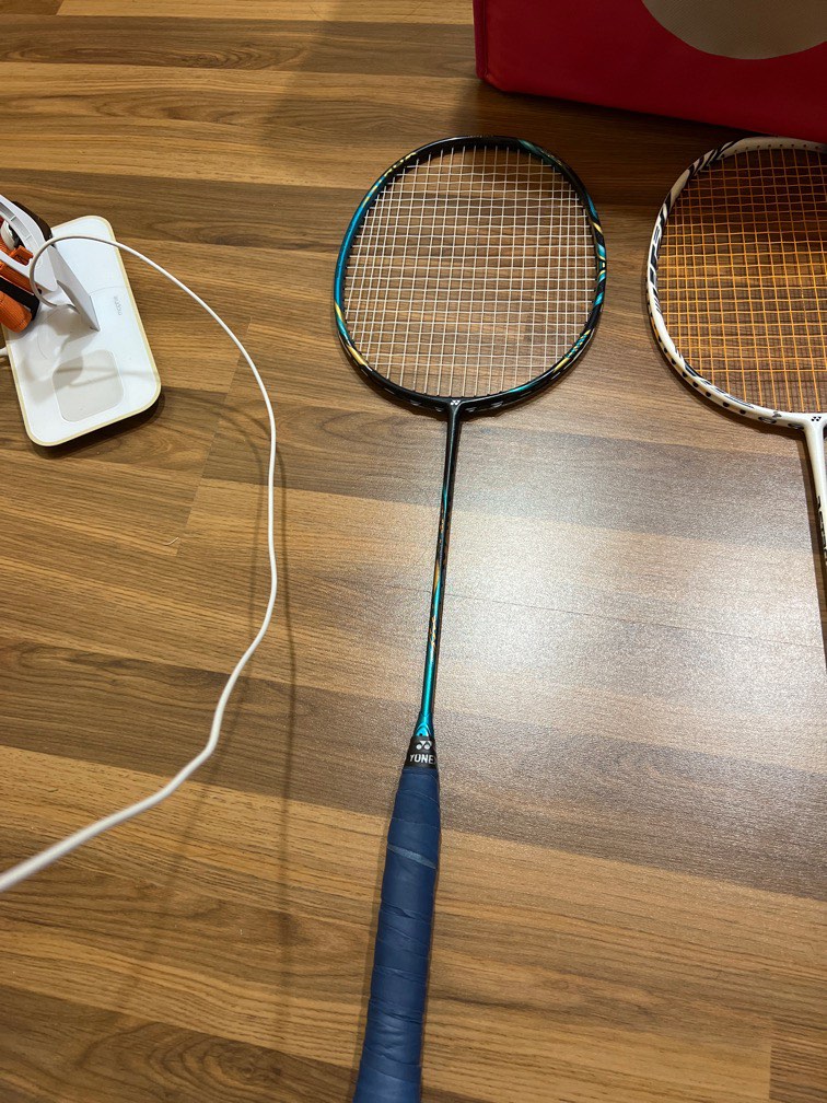 Arcing Racket 88S pro , Astrox 99 pro , arc saber 11 pro, Sports Equipment, Sports ...