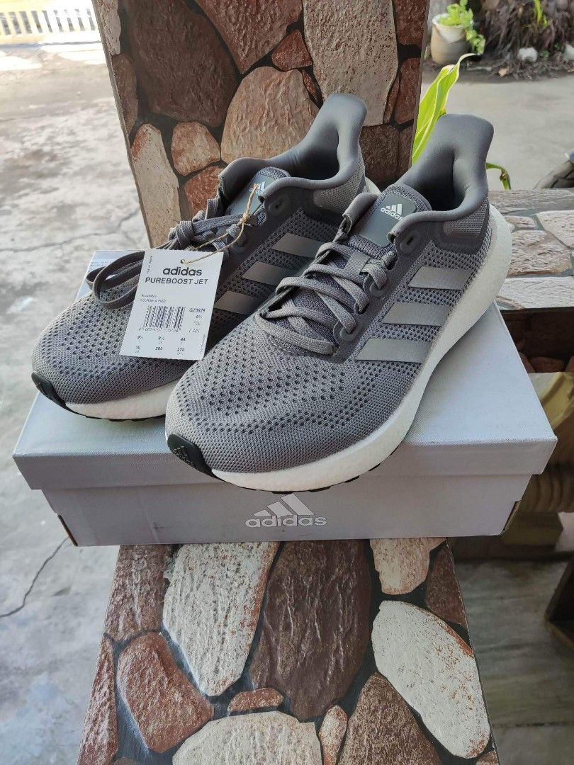 Adidas pureboost 22 shoes (Category: Sneakers) located in Asingan. Submitted by gonzalesvangielynfaith (Listing ID 1218010871, Image 2). Description: 💯 original us 10 men (28cm).