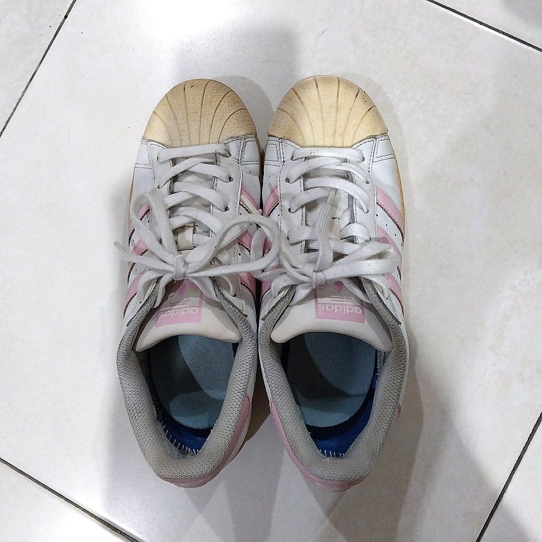 Adidas superstar baby pink stripe best sale