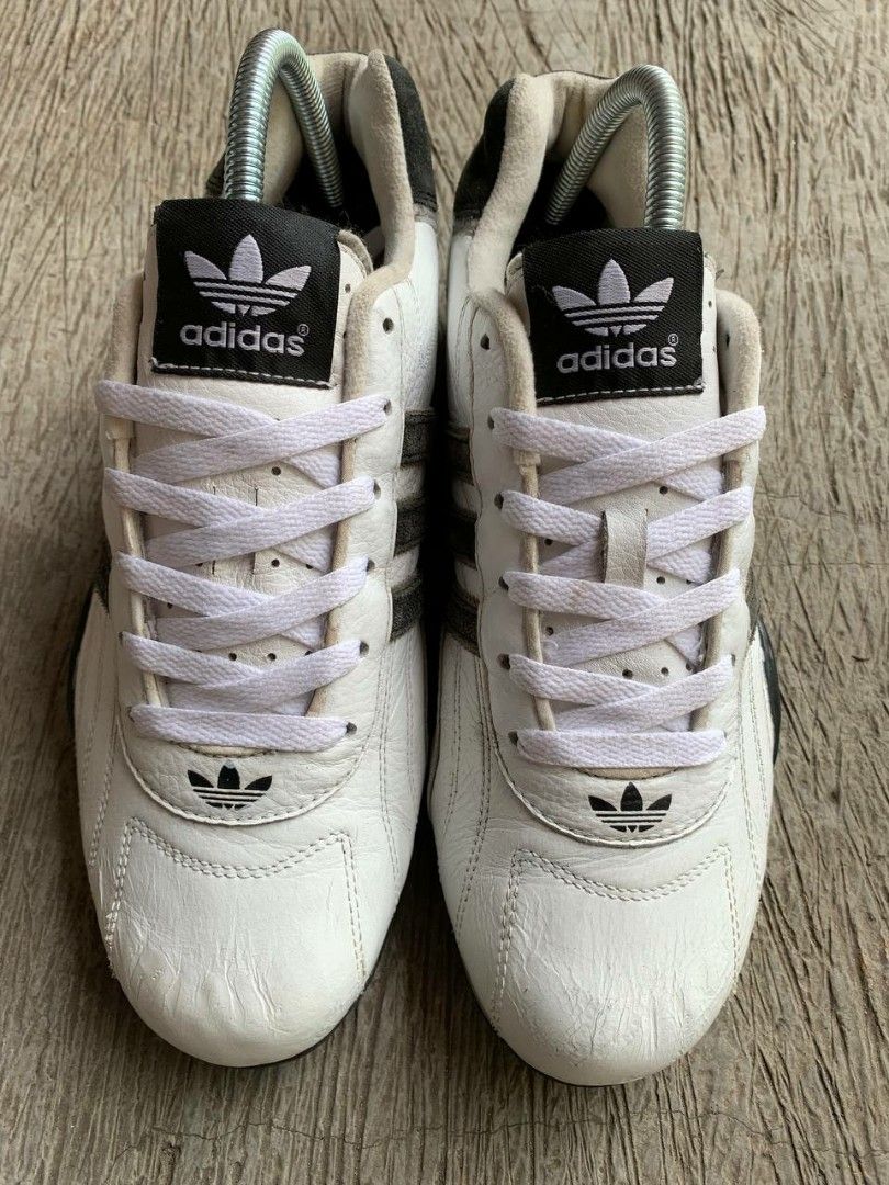 Adidas x Goodyear, Fesyen Pria, Sepatu , Sneakers di Carousell