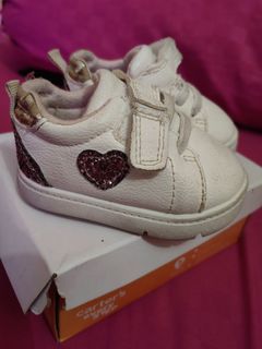 Baby shoes carter's