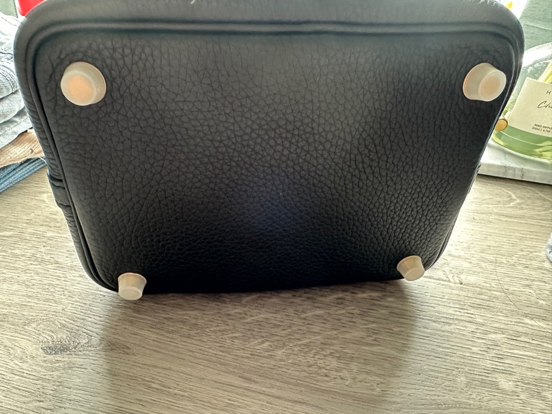 Bag stud protection half transparent, Women's Fashion, Watches