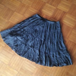 Black skirt