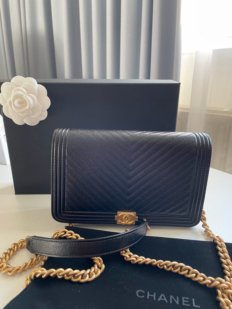 Boy Chanel WOC