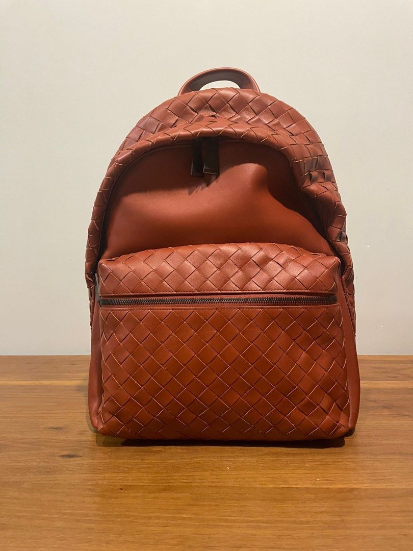 Bv backpack store