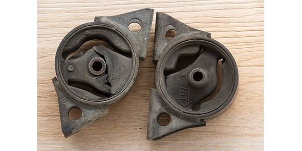 car engine mounting set replace (Category: Engine) located in Singapore. Submitted by Lsautocarcare (Listing ID 1218042621, Image 2). Description: CAR vibration when morning? feel your car noise when driving? An engine mount is exactly what it sounds like – the part of your car that holds the engine in place. Because your transmission and engine are bolted together, you need mounts to keep them from moving around. Usually, there's one mount holdi