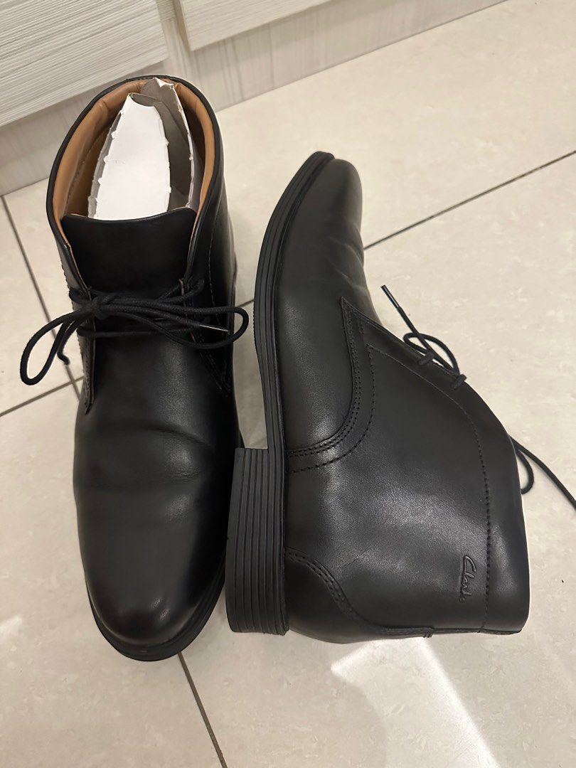 Mens clarks discount ankle boots