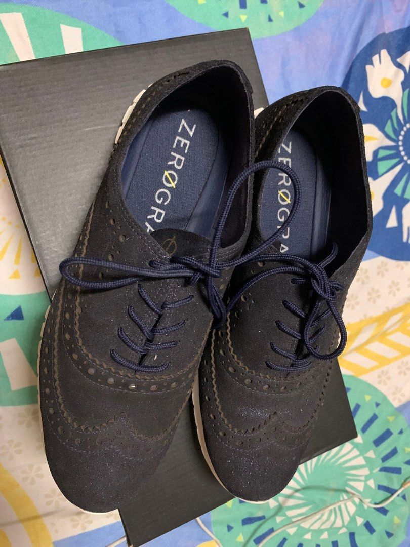 Cole Haan - Zero Grand 7.5C Mettalic Blue (Category: Sneakers) located in Quezon City. Submitted by iamrizzy (Listing ID 1218170065, Image 3). Description: Size 7.5C Decluttering.