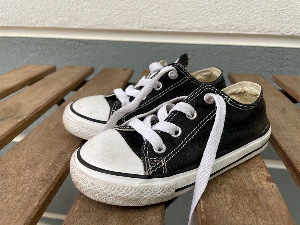 Converse Kid Size 9 Babies Kids Babies Kids Fashion on Carousell