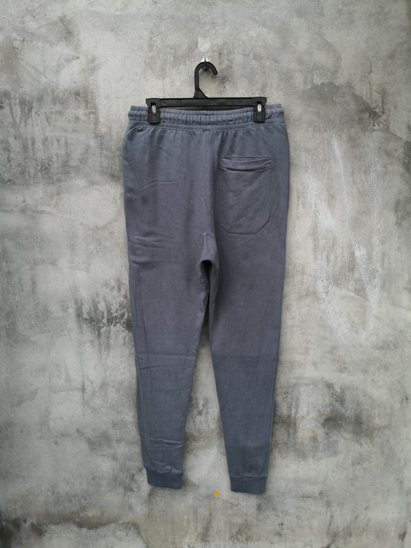 Cotton on trippy track jogger deals