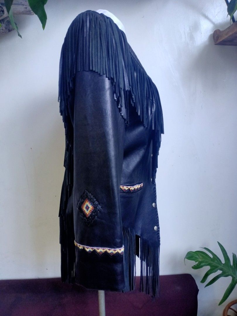 COWBOY/WESTERN Jacket for Sale (Category: Coats, Jackets and Outerwear) located in La Trinidad. Submitted by padasem_kadi (Listing ID 1218007805, Image 3). Description: COWBOY/WESTERN JACKET FOR SALE Brand:TRIBE AMERICA Material: leather with beads Condition: Excellent Source: US bought...not ukay Slightly used Open for shipping COD COP on interested buyers.