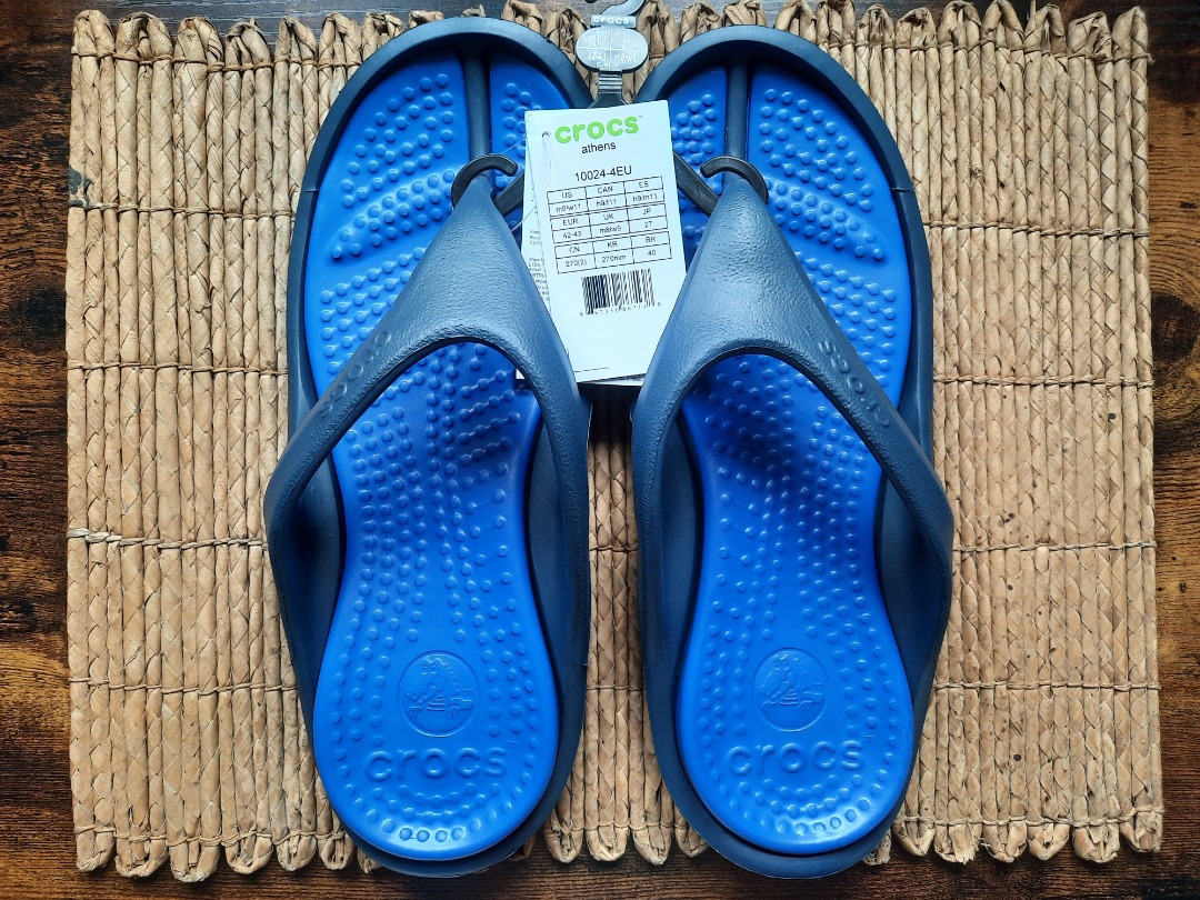 Crocs Athens Flip Flops, Men's Fashion, Footwear, Slippers & Slides on  Carousell