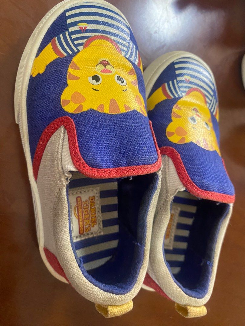 Daniel tiger on sale toddler shoes
