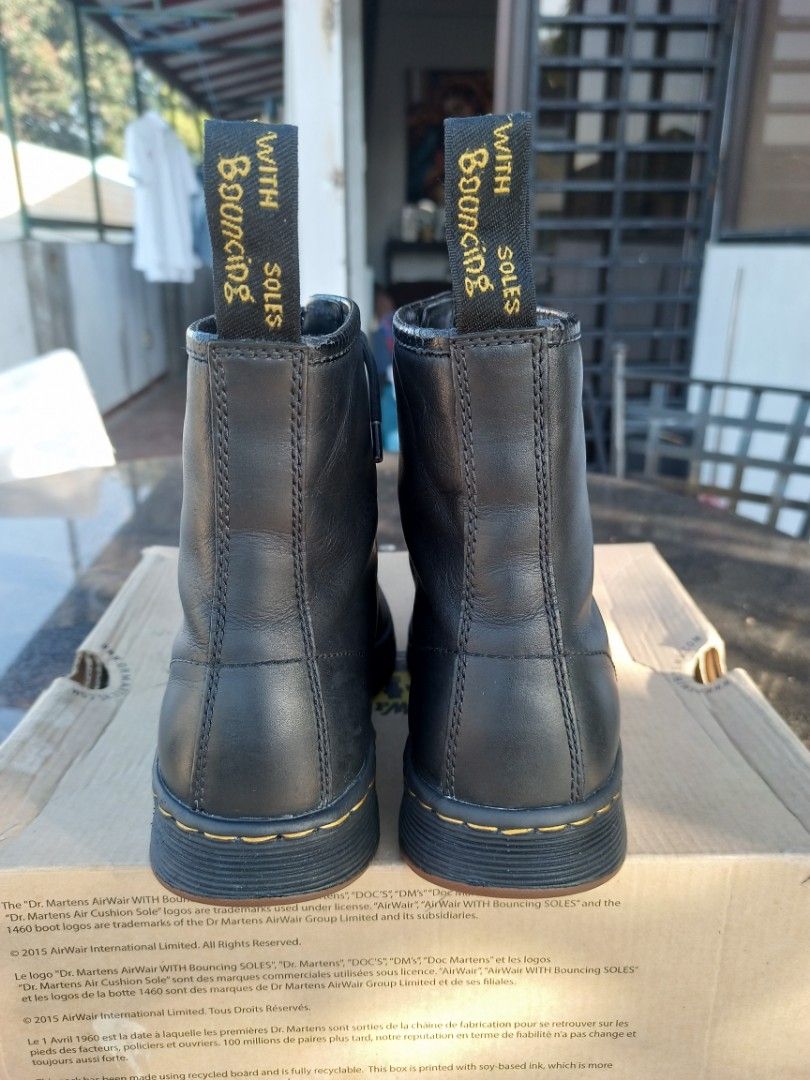 Dr martens 1460 clearance newton