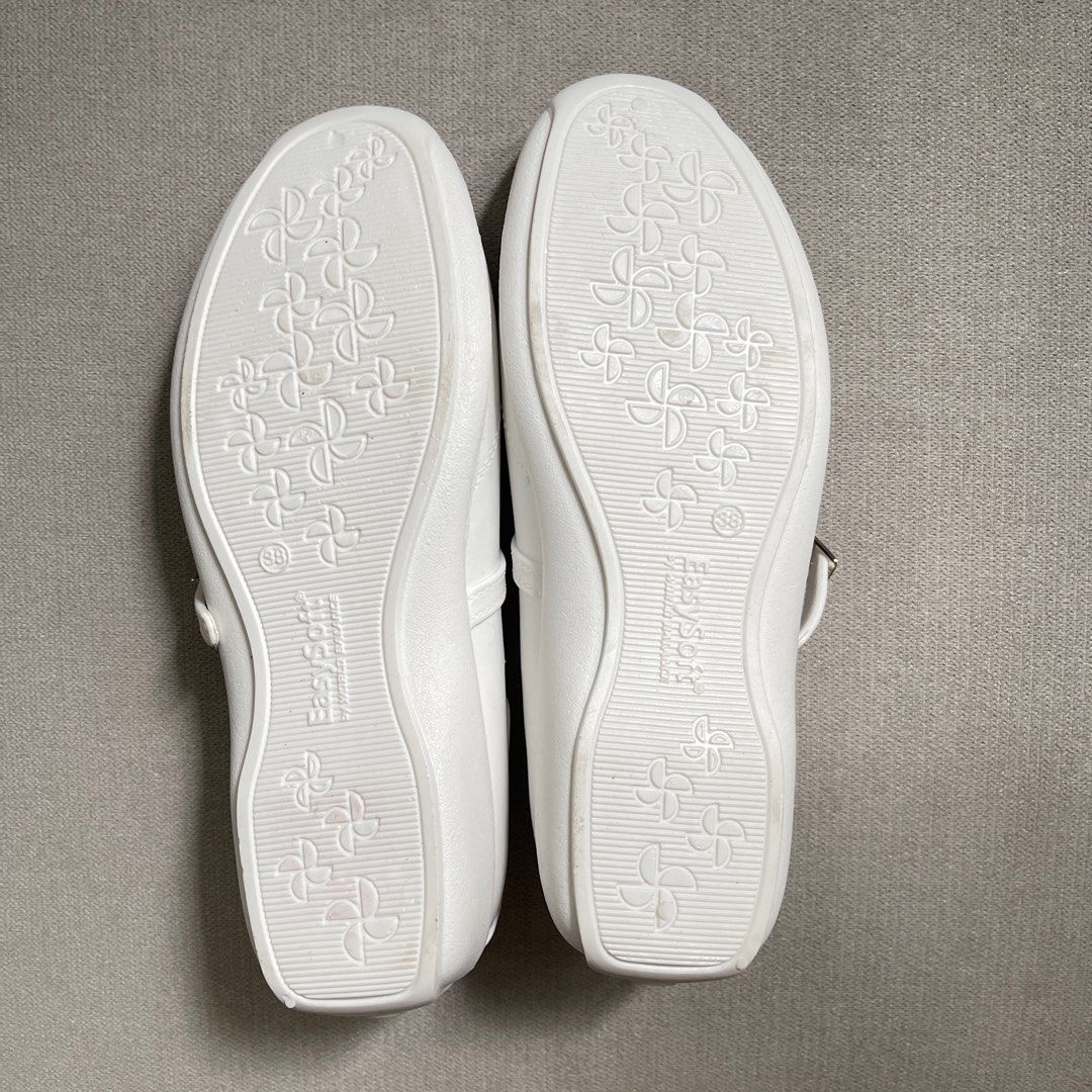 EasySoft Claire Ladies Med Nurse White Shoes Easy Soft from Quezon City