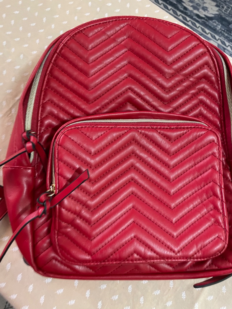 Estee Lauder Quilted Backpack, Women's Fashion, Bags & Wallets ...