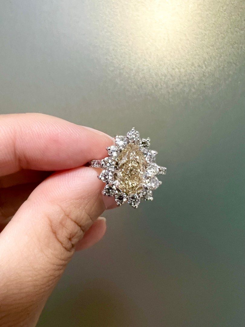 GIA 2.01ct champagne colour Diamond Ring