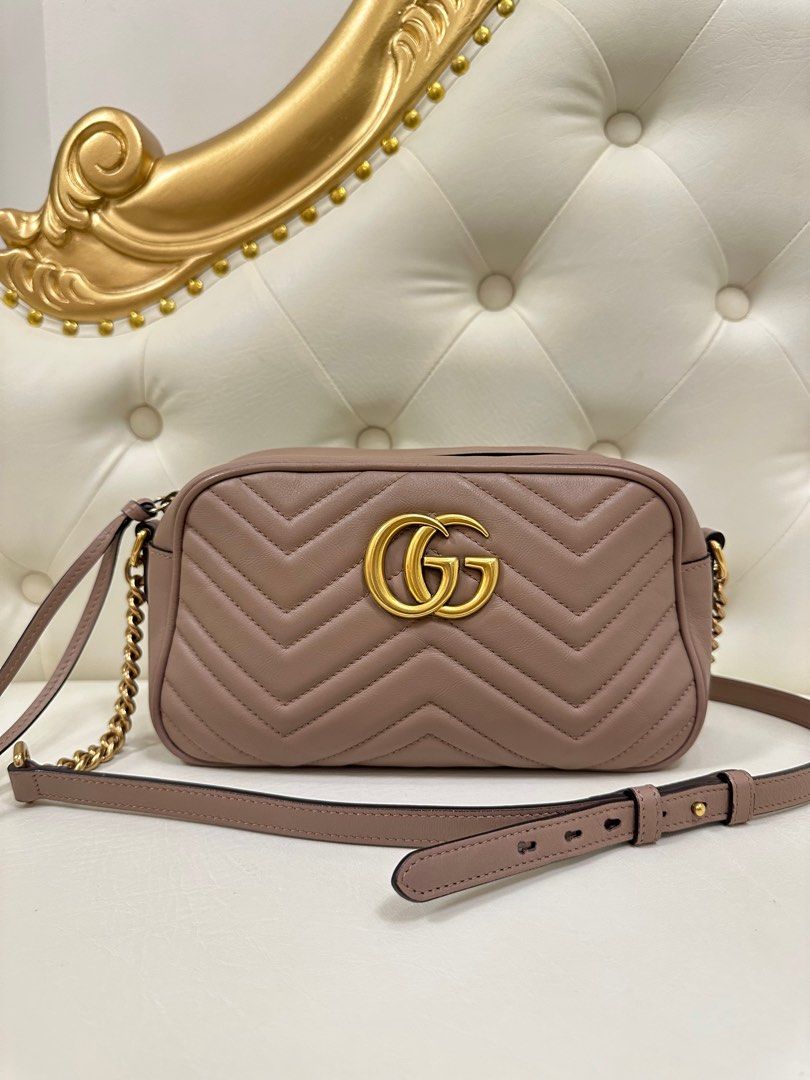 Gucci marmont medium camera bag hot sale