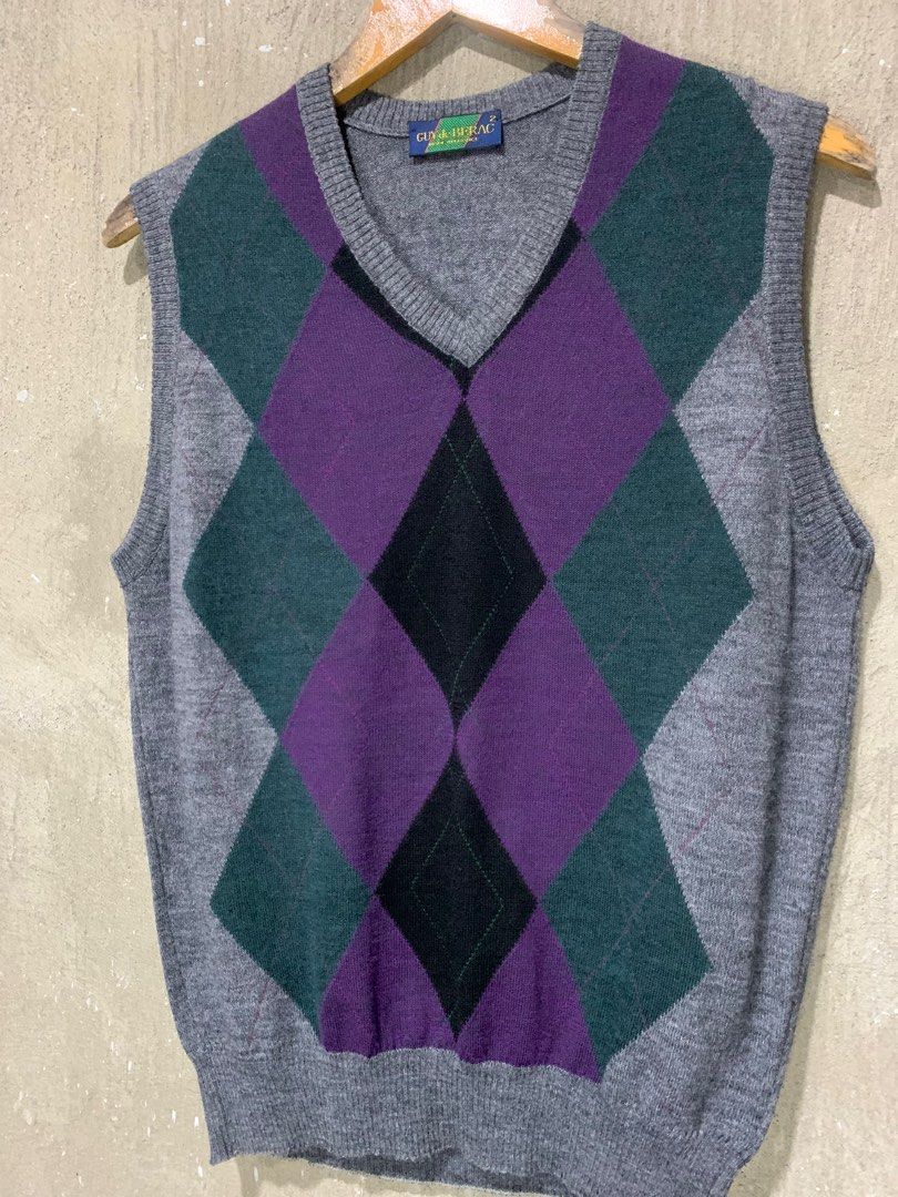 Guy de Berac Argyle Vest (Category: Vests) located in Bacolod City. Submitted by whatarethosevintage__ (Listing ID 1218168229, Image 2). Description: Guy de Berac Argyle Vest Very Good Condition Made in France Size: fits Small-Medium Length: 25 Width: 19 400 Add sf .