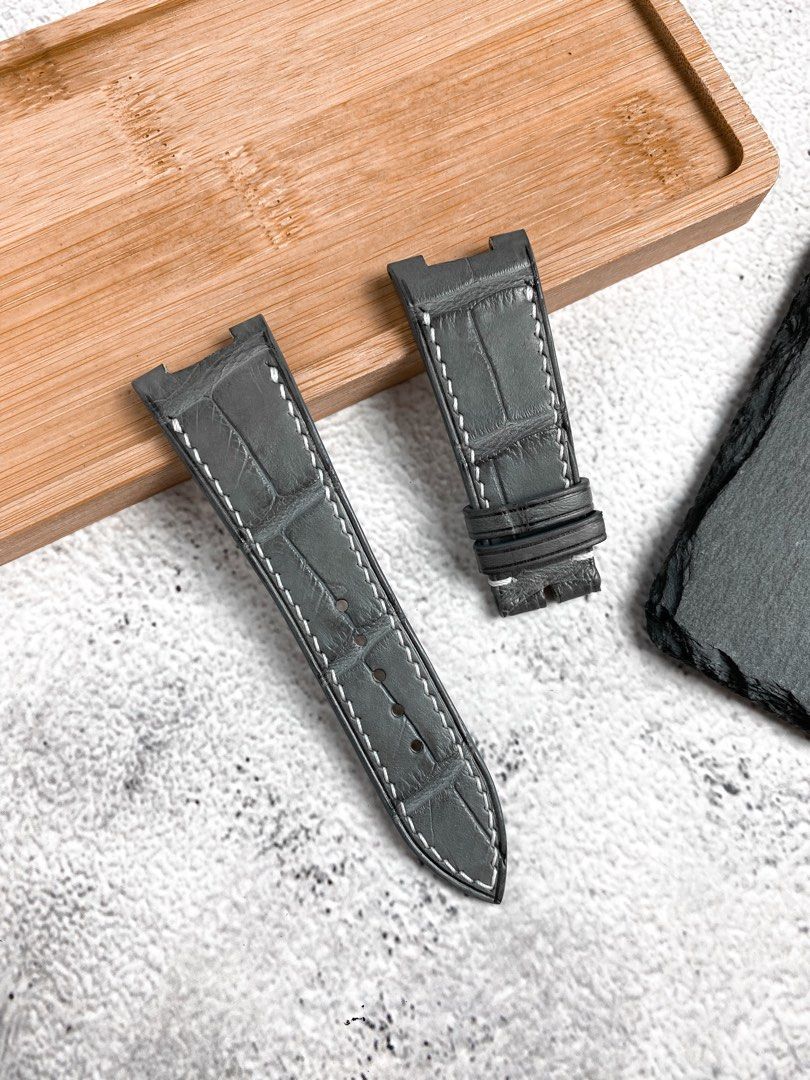 Grey alligator watch strap deals