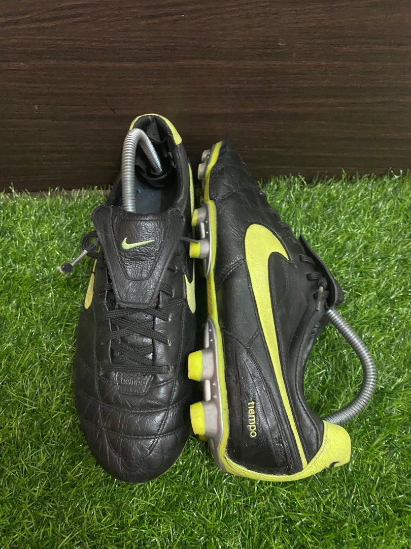 kasut futsal nike tiempo