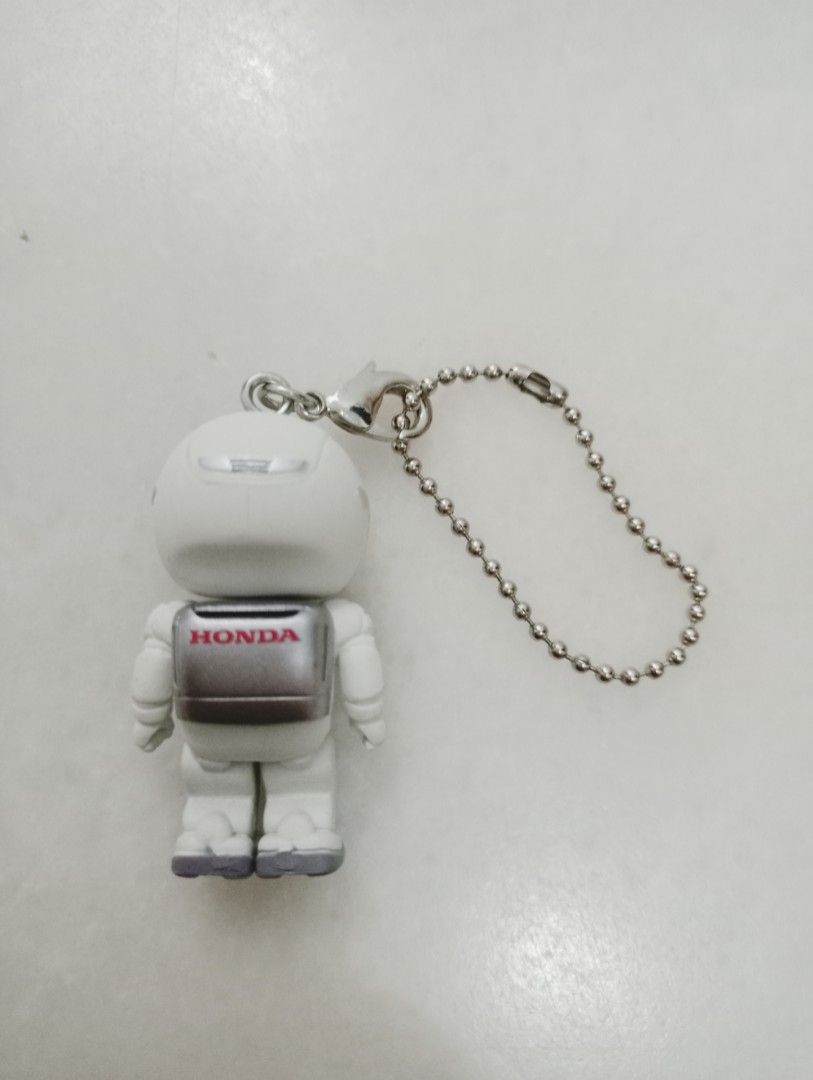 Keychain Asimo Honda, Hobbies & Toys, Toys & Games on Carousell