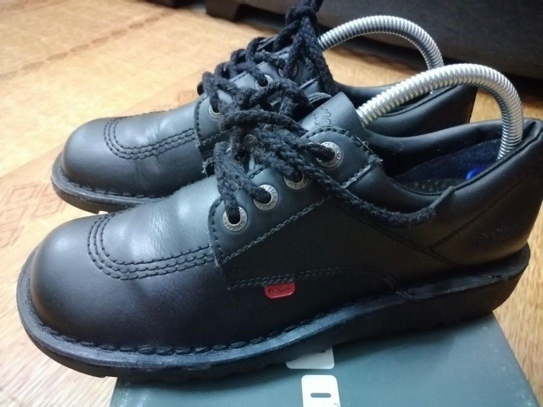 Kickers shoes hotsell size 7